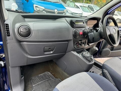 Citroen Nemo Multispace 1.4i MPV 5dr Petrol Manual Euro 4 (75 ps) 23