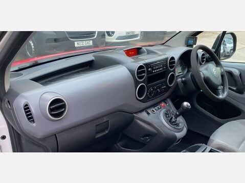 Citroen Berlingo 1.6 625 16v LX Temperature Controlled 5dr Petrol Manual L1 (155 g/km, 95 bh 37