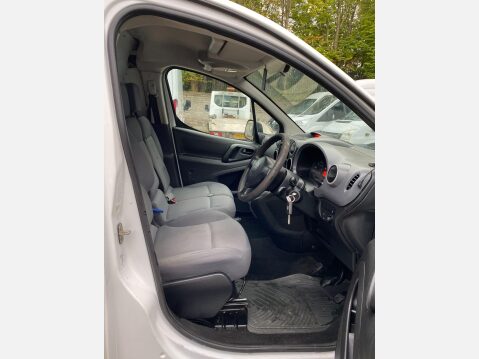 Citroen Berlingo 1.6 BlueHDi 625 LX Panel Van 5dr Diesel Manual L1 (112 g/km, 75 bhp) 26