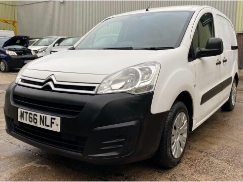 Citroen Berlingo 1.6 BlueHDi 625 LX Panel Van 5dr Diesel Manual L1 (112 g/km, 75 bhp) 22