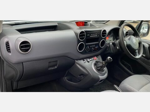 Citroen Berlingo 1.6 BlueHDi 625 LX Panel Van 5dr Diesel Manual L1 (112 g/km, 75 bhp) 37