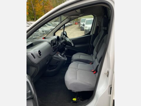 Citroen Berlingo 1.6 BlueHDi 625 LX Panel Van 5dr Diesel Manual L1 (112 g/km, 75 bhp) 35