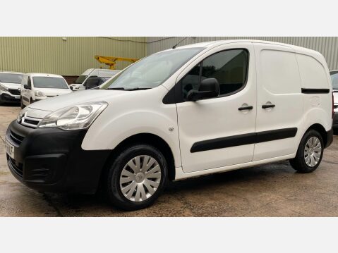 Citroen Berlingo 1.6 BlueHDi 625 LX Panel Van 5dr Diesel Manual L1 (112 g/km, 75 bhp) 21