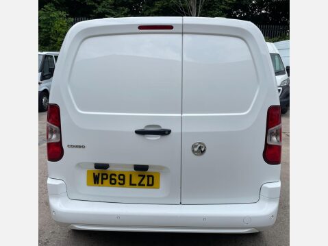 Vauxhall Combo 1.6 Turbo D 2300 Sportive L1 H1 Euro 6 (s/s) 4dr 10