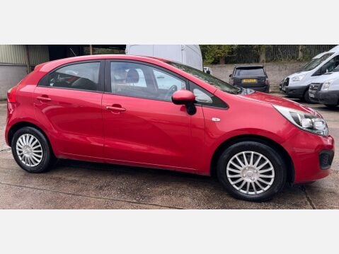 Kia Rio 1.1 CRDi EcoDynamics 1 Air Hatchback 5dr Diesel Manual Euro 5 (s/s) (74 bhp 4
