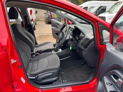 Kia Rio 1.1 CRDi EcoDynamics 1 Air Hatchback 5dr Diesel Manual Euro 5 (s/s) (74 bhp 19