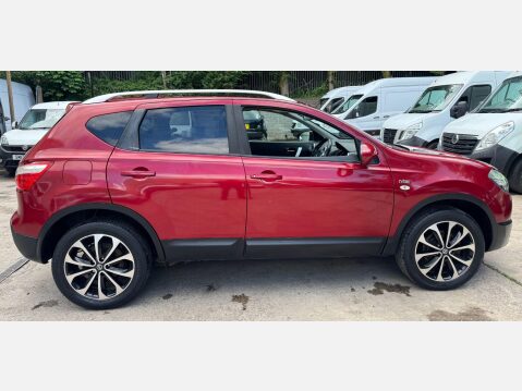 Nissan Qashqai 1.6 n-tec 2WD Euro 5 5dr 8