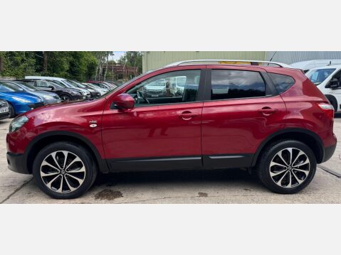 Nissan Qashqai 1.6 n-tec 2WD Euro 5 5dr 19