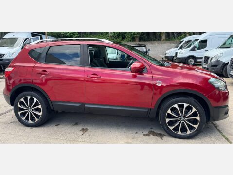 Nissan Qashqai 1.6 n-tec 2WD Euro 5 5dr 7