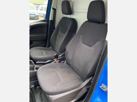 Ford Transit Courier 1.5 TDCi Panel Van 5dr Diesel Manual L1 Euro 6 (75 ps) 37