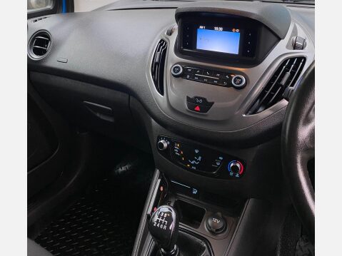 Ford Transit Courier 1.5 TDCi Panel Van 5dr Diesel Manual L1 Euro 6 (75 ps) 32