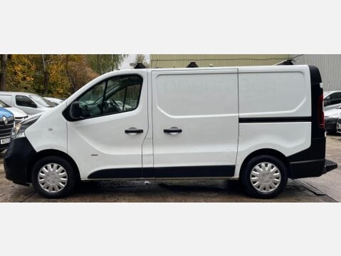 Vauxhall Vivaro 1.6 CDTi 2900 BiTurbo ecoFLEX Panel Van 5dr Diesel Manual L1 H1 Euro 5 (s/s 19