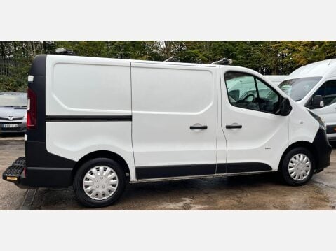 Vauxhall Vivaro 1.6 CDTi 2900 BiTurbo ecoFLEX Panel Van 5dr Diesel Manual L1 H1 Euro 5 (s/s 10