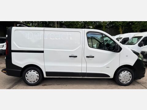 Vauxhall Vivaro 1.6 CDTi 2900 ecoFLEX L1 H1 Euro 5 (s/s) 5dr 6