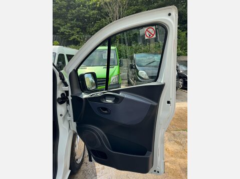 Vauxhall Vivaro 1.6 CDTi 2900 ecoFLEX L1 H1 Euro 5 (s/s) 5dr 30