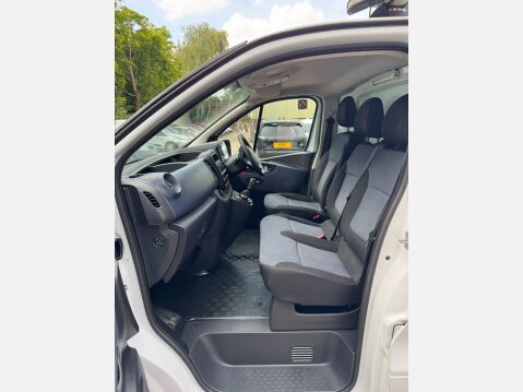 Vauxhall Vivaro 1.6 CDTi 2900 ecoFLEX L1 H1 Euro 5 (s/s) 5dr 38