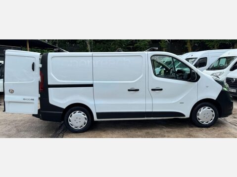 Vauxhall Vivaro 1.6 CDTi 2900 ecoFLEX L1 H1 Euro 5 (s/s) 5dr 8