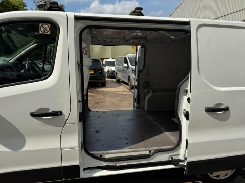 Vauxhall Vivaro 1.6 CDTi 2900 ecoFLEX L1 H1 Euro 5 (s/s) 5dr 23