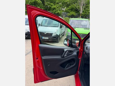 Citroen Berlingo 1.6 e-HDi 750 LX Airdream L2 6dr 33