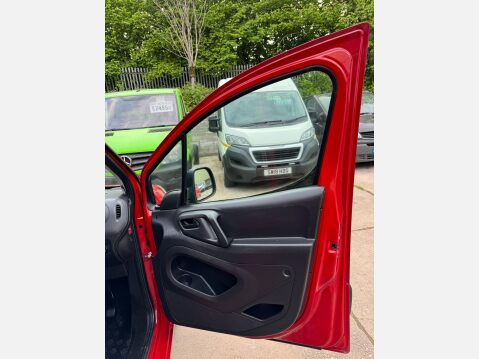 Citroen Berlingo 1.6 e-HDi 750 LX Airdream L2 6dr 27