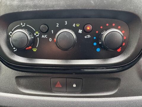 Vauxhall Vivaro 1.6 CDTi 2900 Sportive Panel Van 5dr Diesel Manual L2 H1 Euro 6 (120 ps) 37