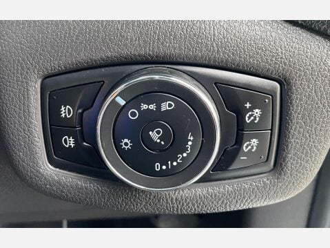Ford Transit Connect 1.5 TDCi 220 L1 H1 5dr 27