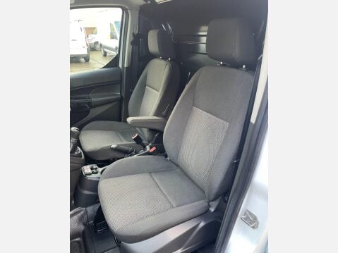 Ford Transit Connect 1.5 TDCi 220 L1 H1 5dr 39