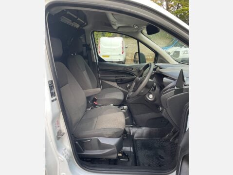 Ford Transit Connect 1.5 TDCi 220 L1 H1 5dr 24