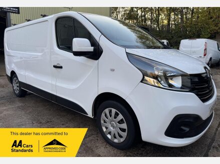 Renault Trafic 1.6 dCi 29 Business Panel Van 5dr Diesel Manual LWB Standard Roof Euro 5 (1