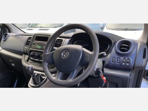 Vauxhall Vivaro 1.6 CDTi 2900 ecoFLEX L1 H1 Euro 5 (s/s) 5dr 31