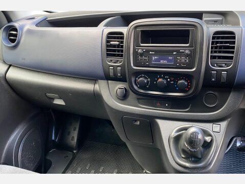 Vauxhall Vivaro 1.6 CDTi 2900 ecoFLEX L1 H1 Euro 5 (s/s) 5dr 35