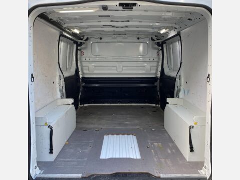 Vauxhall Vivaro 1.6 CDTi 2900 ecoFLEX L1 H1 Euro 5 (s/s) 5dr 16