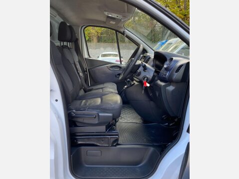 Vauxhall Vivaro 1.6 CDTi 2900 ecoFLEX L1 H1 Euro 5 (s/s) 5dr 30