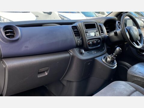 Vauxhall Vivaro 1.6 CDTi 2900 ecoFLEX L1 H1 Euro 5 (s/s) 5dr 41