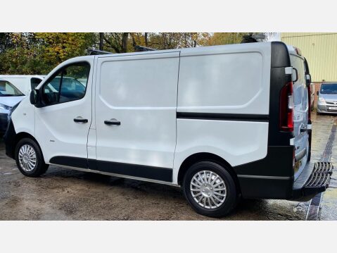 Vauxhall Vivaro 1.6 CDTi 2900 ecoFLEX L1 H1 Euro 5 (s/s) 5dr 19