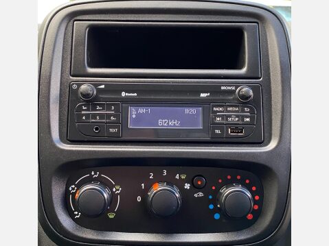 Vauxhall Vivaro 1.6 CDTi 2900 ecoFLEX L1 H1 Euro 5 (s/s) 5dr 37