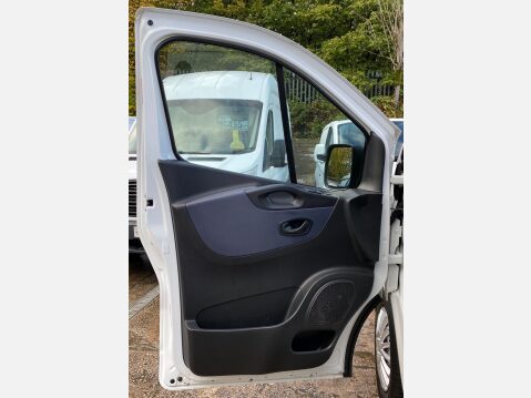 Vauxhall Vivaro 1.6 CDTi 2900 ecoFLEX L1 H1 Euro 5 (s/s) 5dr 38