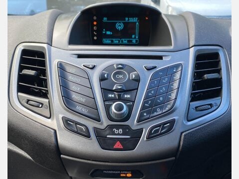 Ford Fiesta 1.5 TDCi Panel Van 3dr Diesel Manual (94 g/km, 73.97 bhp) 34