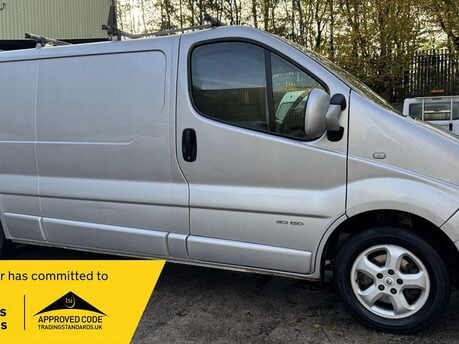 Renault Trafic 2.5 dCi LL29 Sport Panel Van 4dr Diesel Manual L3 H1 (Phase 3) (229 g/km, 1