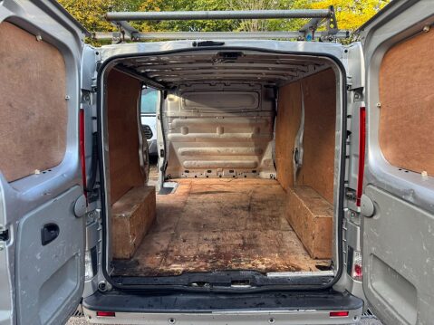 Renault Trafic 2.5 dCi LL29 Sport Panel Van 4dr Diesel Manual L3 H1 (Phase 3) (229 g/km, 1 15
