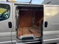 Renault Trafic 2.5 dCi LL29 Sport Panel Van 4dr Diesel Manual L3 H1 (Phase 3) (229 g/km, 1 22
