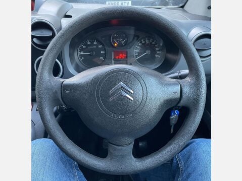 Citroen Berlingo 1.6 HDi 625 LX Panel Van 5dr Diesel Manual L1 (153 g/km, 75 bhp) 26
