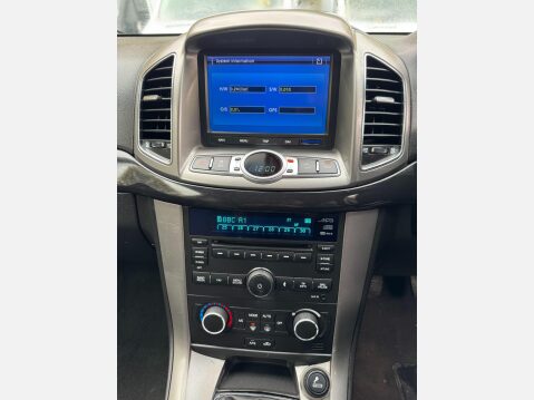 Chevrolet Captiva 2.2 VCDi LTZ 4WD Euro 5 (s/s) 5dr (7 Seats) 35