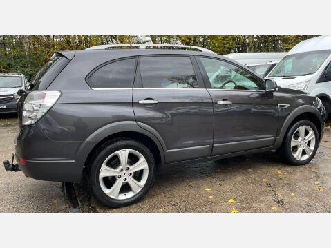 Chevrolet Captiva 2.2 VCDi LTZ 4WD Euro 5 (s/s) 5dr (7 Seats) 8