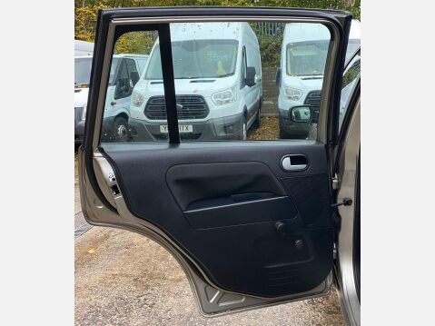 Ford Fusion 1.4 2 5dr 45