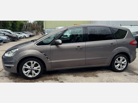 Ford S-Max 2.0 TDCi Titanium Powershift Euro 5 5dr 23