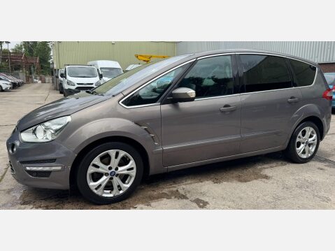 Ford S-Max 2.0 TDCi Titanium Powershift Euro 5 5dr 24