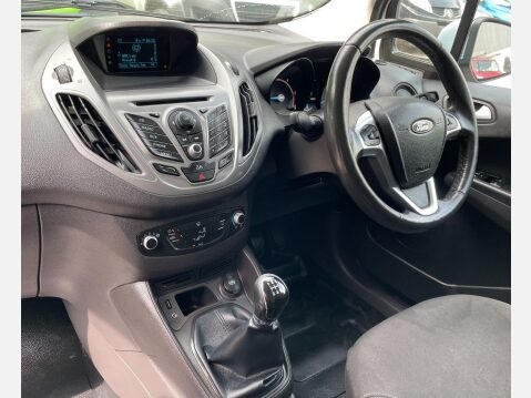 Ford Transit Courier 1.6 TDCi Trend L1 Euro 5 5dr 39