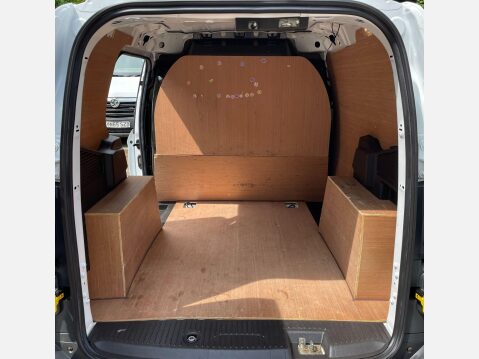 Ford Transit Courier 1.6 TDCi Trend L1 Euro 5 5dr 12