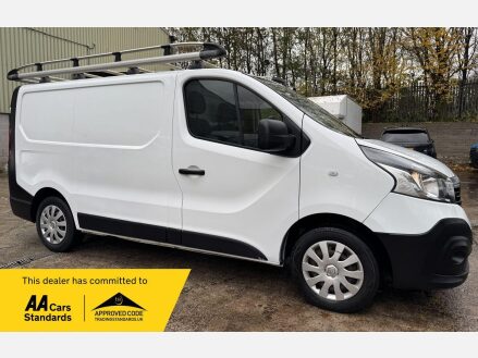 Renault Trafic 1.6 dCi 27 Business SWB Standard Roof Euro 5 5dr
